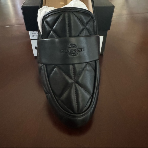 Coach Heidi Loafer black size 8 /5 new with box.   #19 - Picture 9 of 9